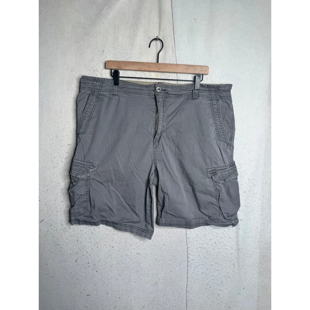 Unionbay Mens Gray Cargo Shorts Size 42 Cotton Stretch Utility Outdoor Pocketed